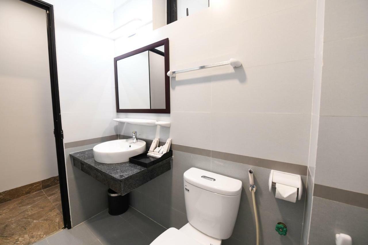 Starlight Boutique Hotel Куангнинь Экстерьер фото